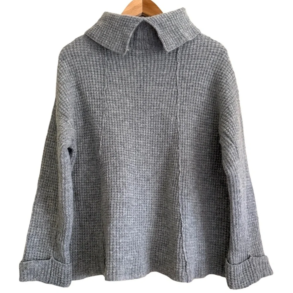 FREE PEOPLE 100% Wool Waffle Knit Fold-over Cowl-Neck Preppy Casual Sweater Sz M
